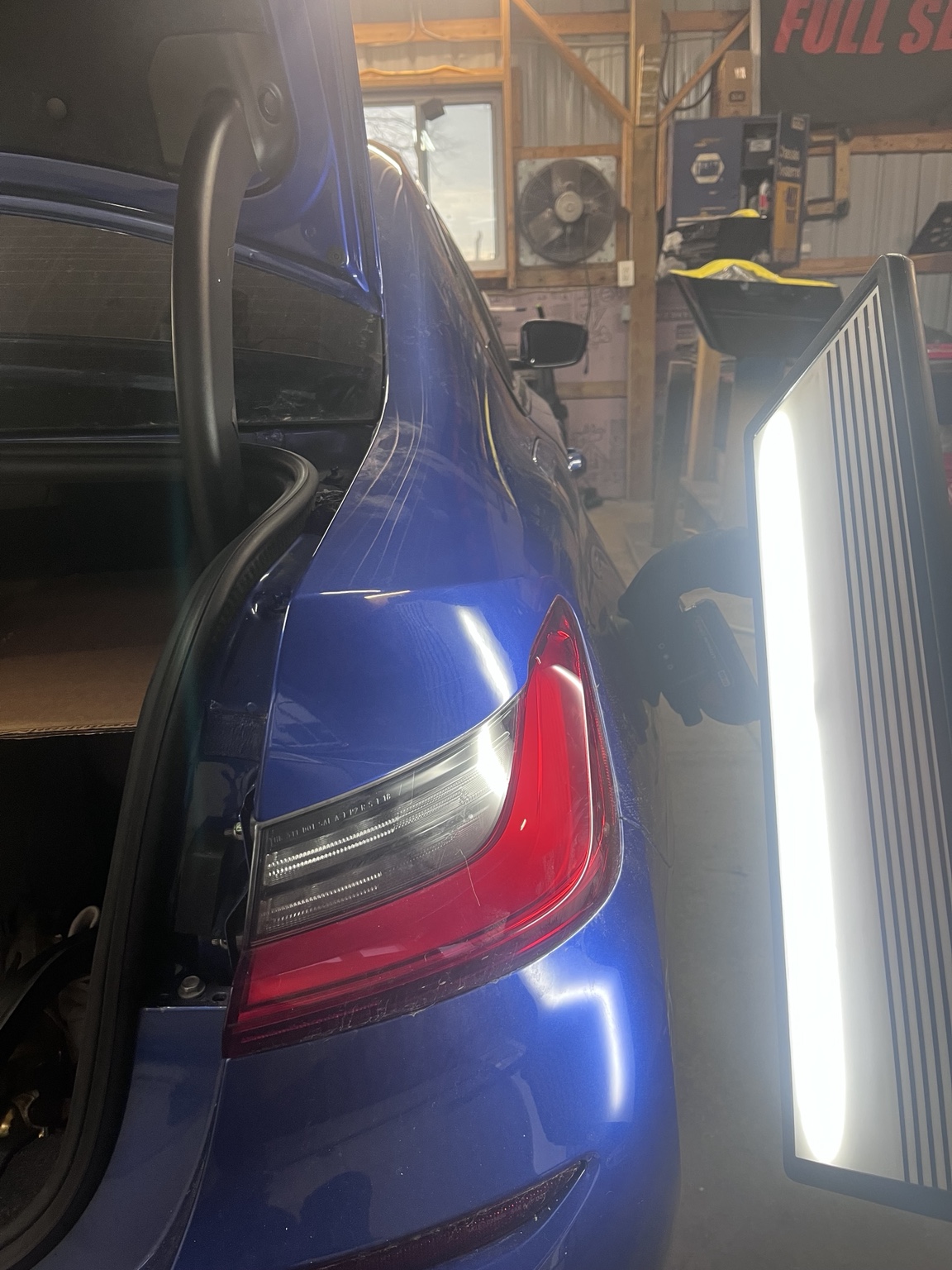 Blue vehicle PDR after